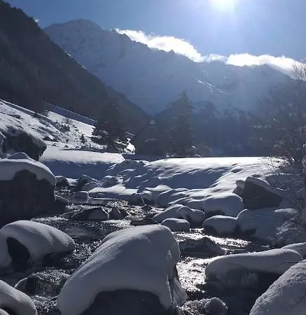 Apartment Les 3 Collines Gites, Panorama Sur Les Pyrenees