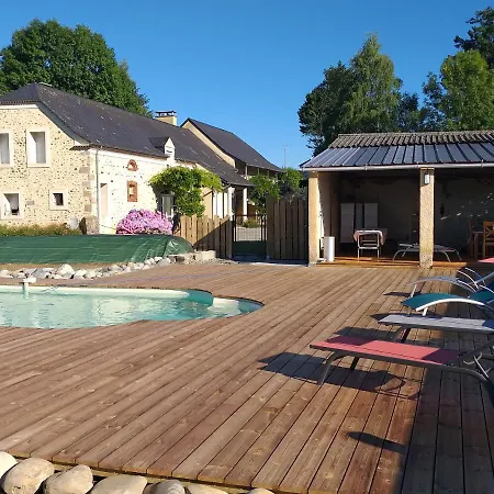 Les 3 Collines Gîtes, Panorama Sur Les Pyrénées Appartement