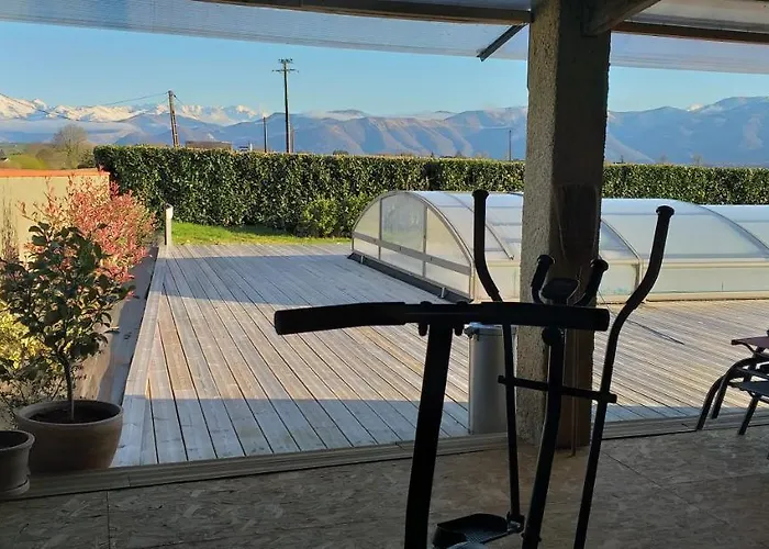 Les 3 Collines Gites, Panorama Sur Les Pyrenees 公寓 *